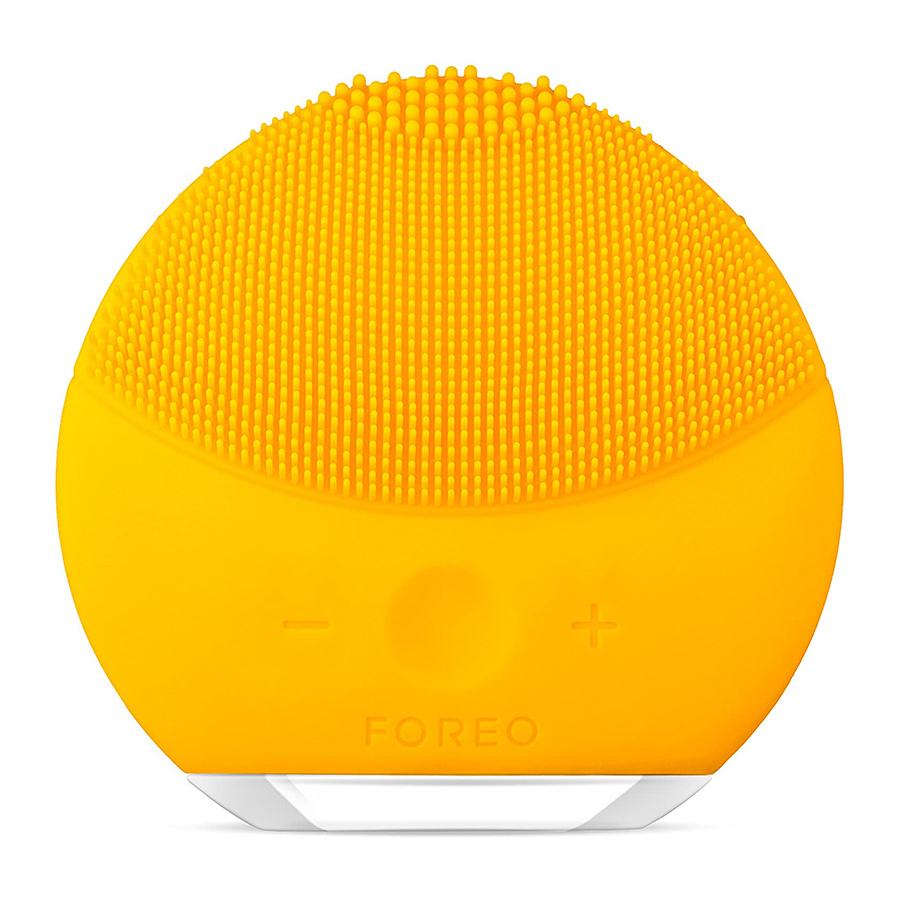 Cepillo inteligente para limpieza facial de Foreo, en Amazon