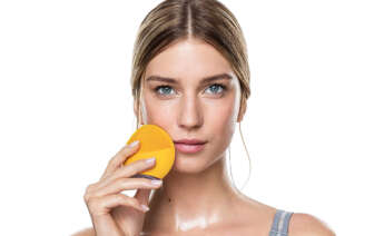 Cepillo inteligente para limpieza facial de Foreo, en Amazon