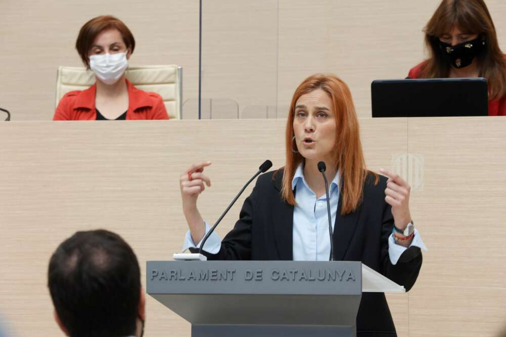 La líder de En Comú-Pôdem, Jessica Albiach, durante su intervención en la segunda sesión del debate de investidura del candidato de ERC a la presidencia de la Generalitat, Pere Aragonès / EFE