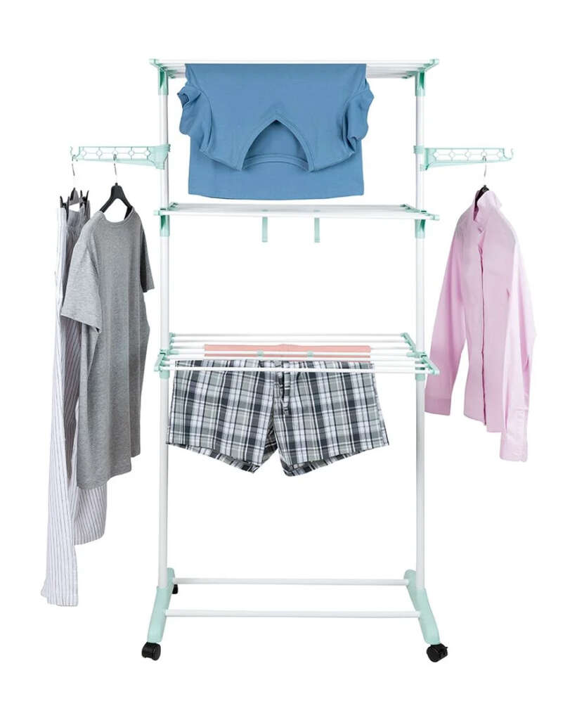 Invento en para secar mucha ropa ocupando el mínimo espacio por euros