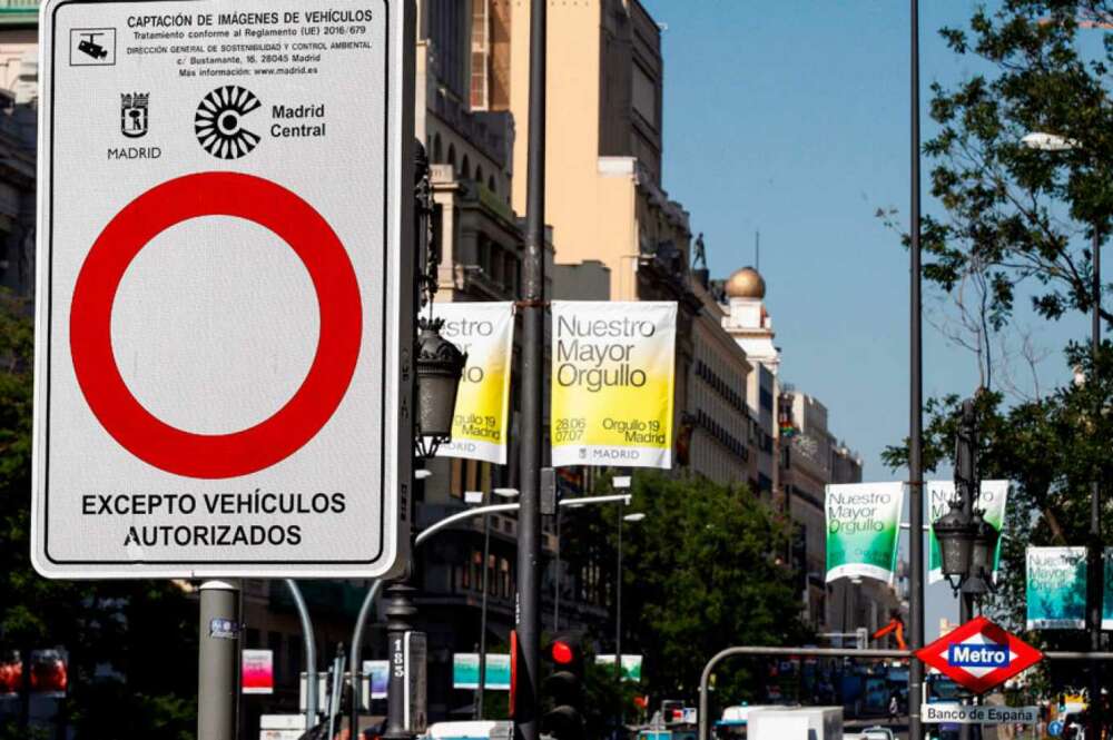 El Tribunal Supremo ha tumbado Madrid Central, la iniciativa que puso en marcha Manuela Carmena en 2018./ EFE/Archivo