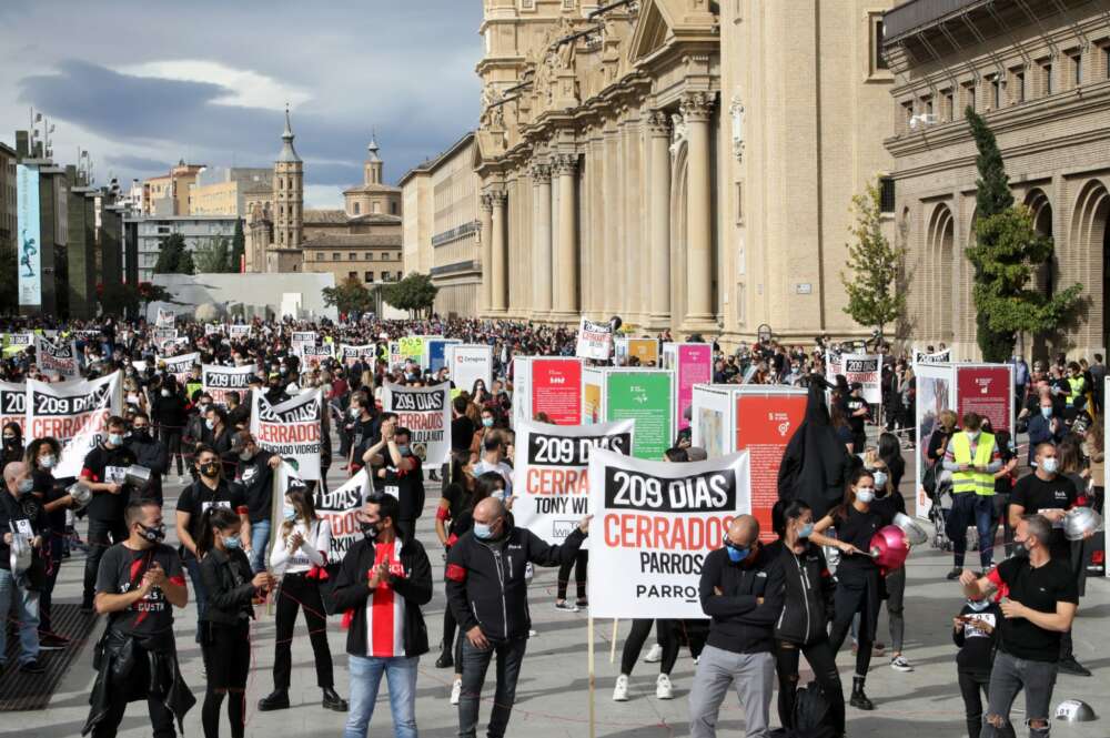 Manifestación SOS hosteleria en Zaragoza. Imagen: Horeca Zaragoza.