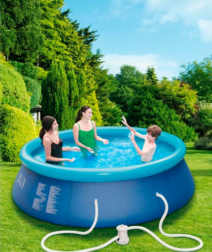 Dictadura tomar el pelo Larry Belmont Carrefour tiene a la venta una piscina hinchable con depuradora por 69,90  euros