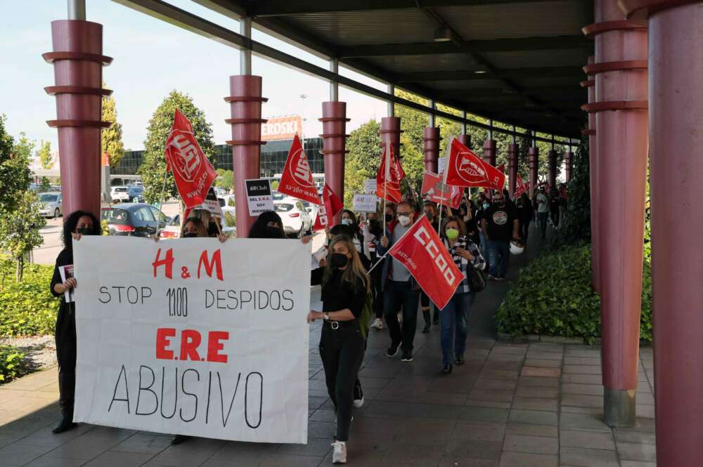 Protesta de trabajadores de H&M en Siero