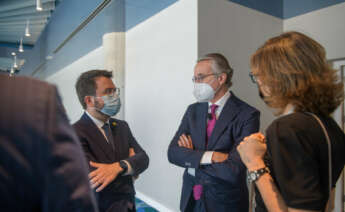 El presidente de la Generalitat, Pere Aragonès, junto al presidente del Cercle d'Economia, Javier Faus / CE