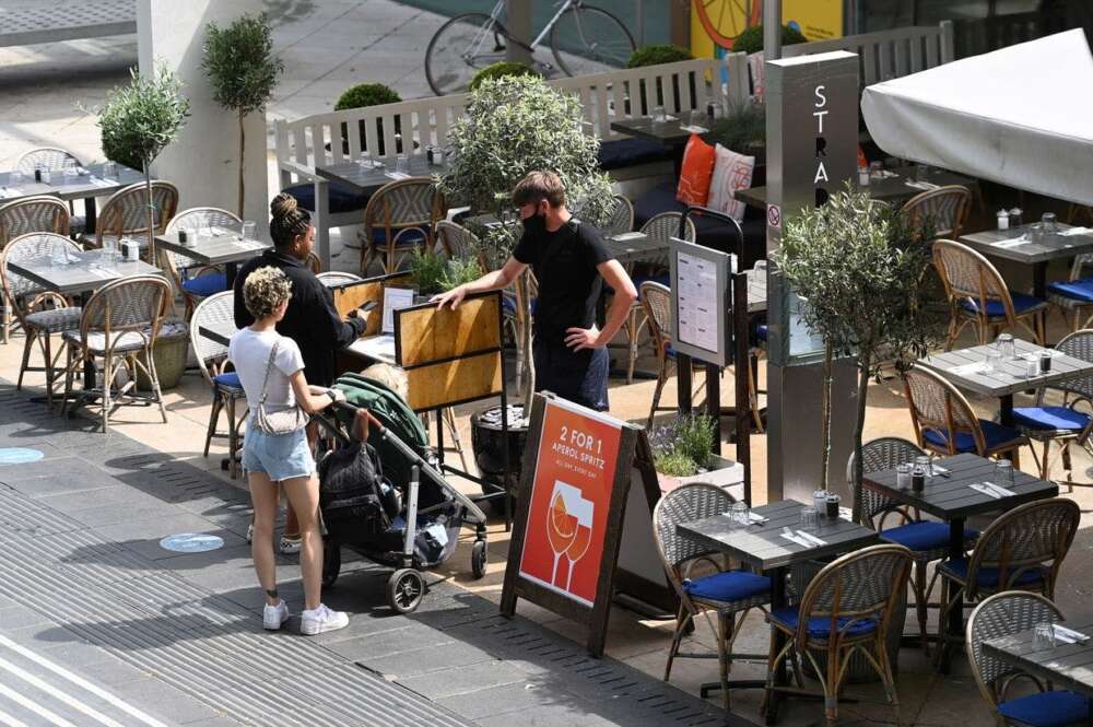 Imagen de un pub de Reino Unido./ EFE/EPA/ANDY RAIN