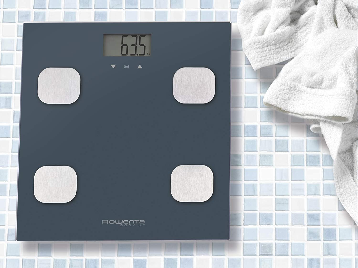 Amazon pone de oferta la báscula de baño digital con medidor de grasa corporal de Rowenta por tan solo 19,89 euros