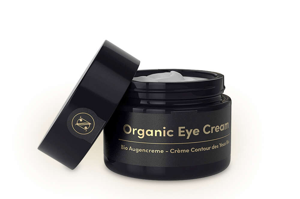 La crema para ojos con efecto lifting de SatinNaturel, disponible en Amazon