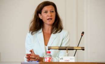 María Victoria Zingoni, Directora General de Cliente y Generación Baja en Carbono de Repsol, durante su intervención en el curso de verano de la APIE en la UIMP de Santander
