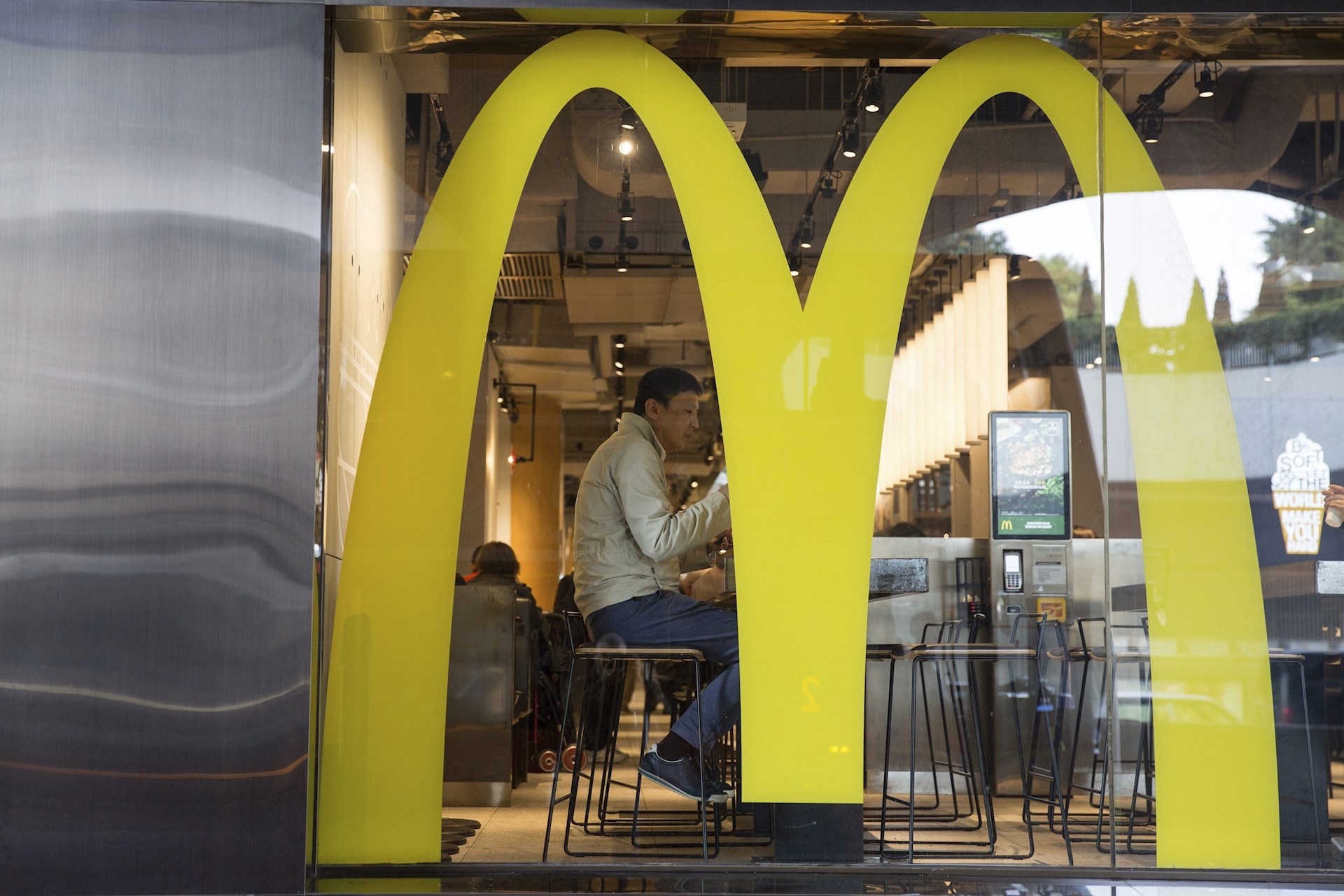 McDonald’s España se juega 30 millones de euros por los choques judiciales con sus franquiciados./ EFE