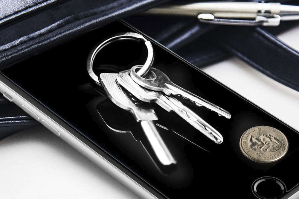 El set de tres protectores de pantalla para iPhone que arrasa en valoraciones en Amazon