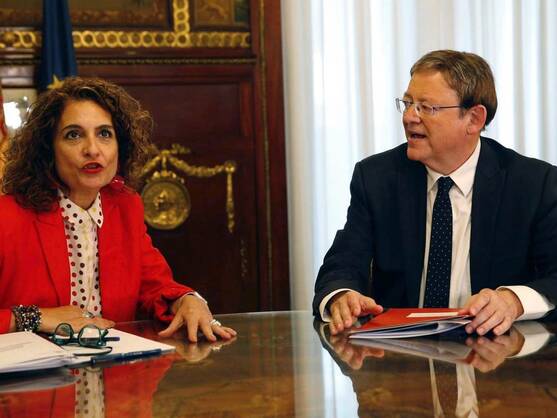 La ministra María Jesús Montero y el presidente Ximo Puig, en Madrid. : EFE