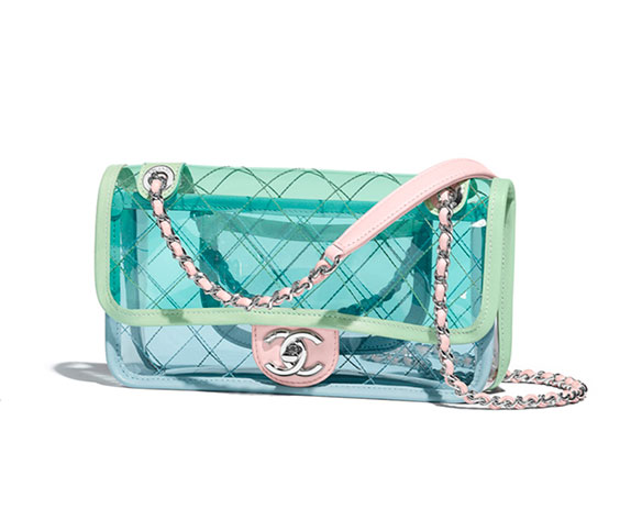 Zara clona bolso tendencia Chanel para el verano