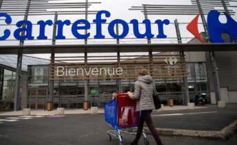 Exterior de un supermercado de Carrefour
