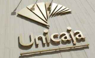 Unicaja se convierte en el quinto banco español por activos tras la fusión. Foto: EFE.
