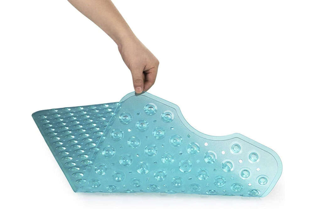 Estera de bañera actibacterias y resistente al moho de Wimaha, en oferta en Amazon