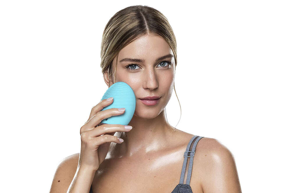 El cepillo Luna 2 de Foreo cuenta con una puntuación de 4,5 estrellas sobre 5 en Amazon
