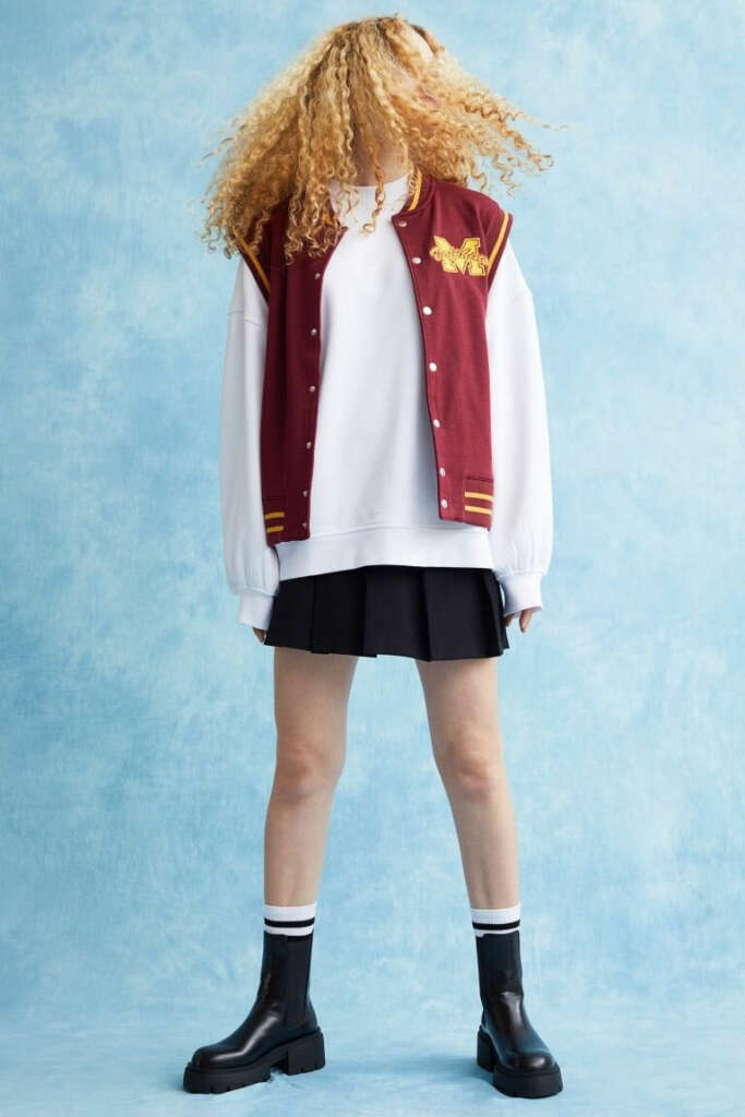 Chaleco varsity de H&M