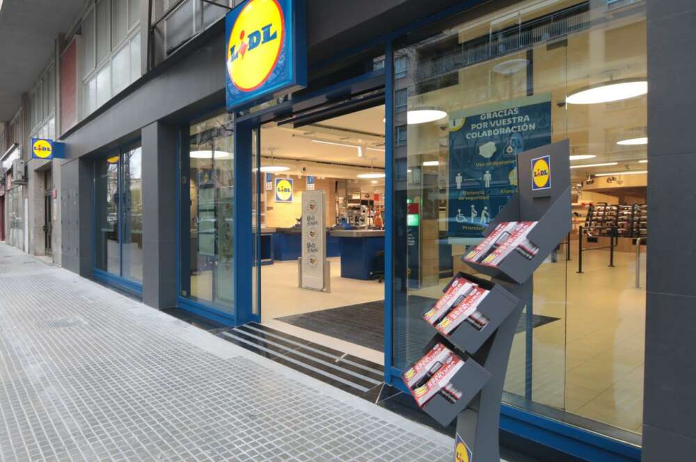 Entrada tienda Lidl