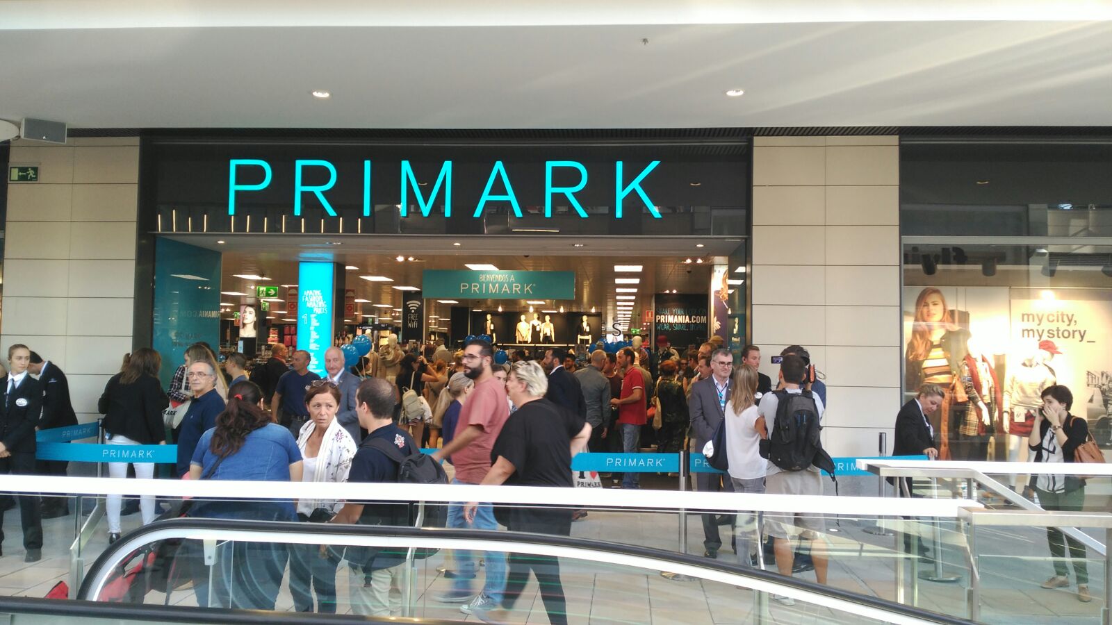 dolor Microprocesador cosecha Primark hace 'low cost' las zapatillas de estar por casa de las más famosas