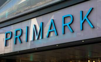 Fachada exterior de un tienda de Primark