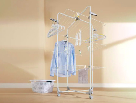 Lidl convierte la ducha de tu casa en un tendedero para la ropa: solución  'low cost' para pisos pequeños