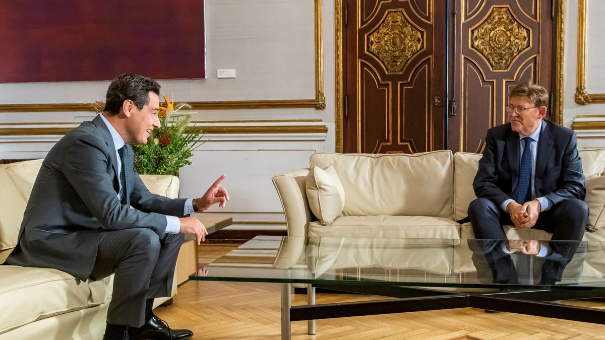 Juanma Moreno y Ximo Puig reclaman 1.700 millones al Gobierno. // EFE