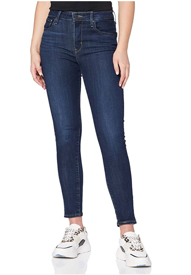 Levi's tiene jeans mujer en el número de ventas de Amazon: te el secreto
