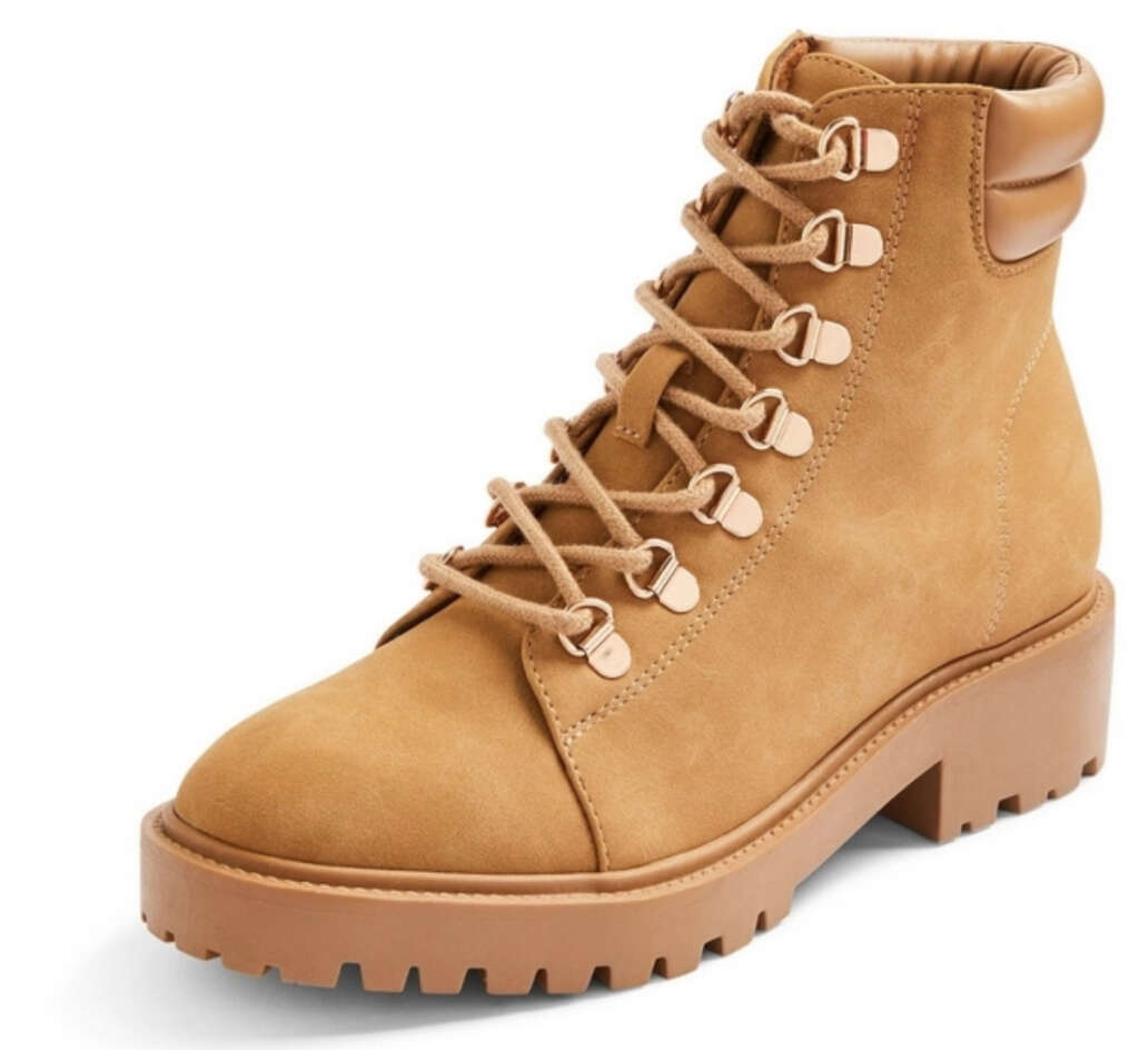 Primark trae de vuelta las botas más vendidas en los años de 1990