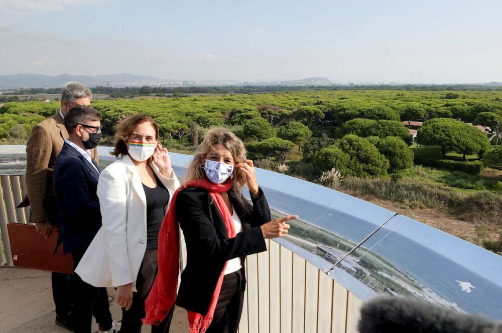 Yolanda Díaz celebra el fracaso de la ampliación de El Prat desde La Ricarda.EFE/ Quique García