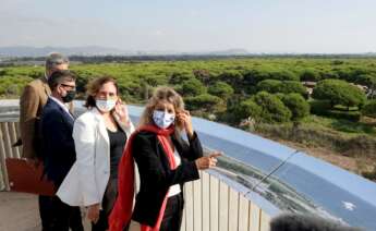 Yolanda Díaz celebra el fracaso de la ampliación de El Prat desde La Ricarda.EFE/ Quique García