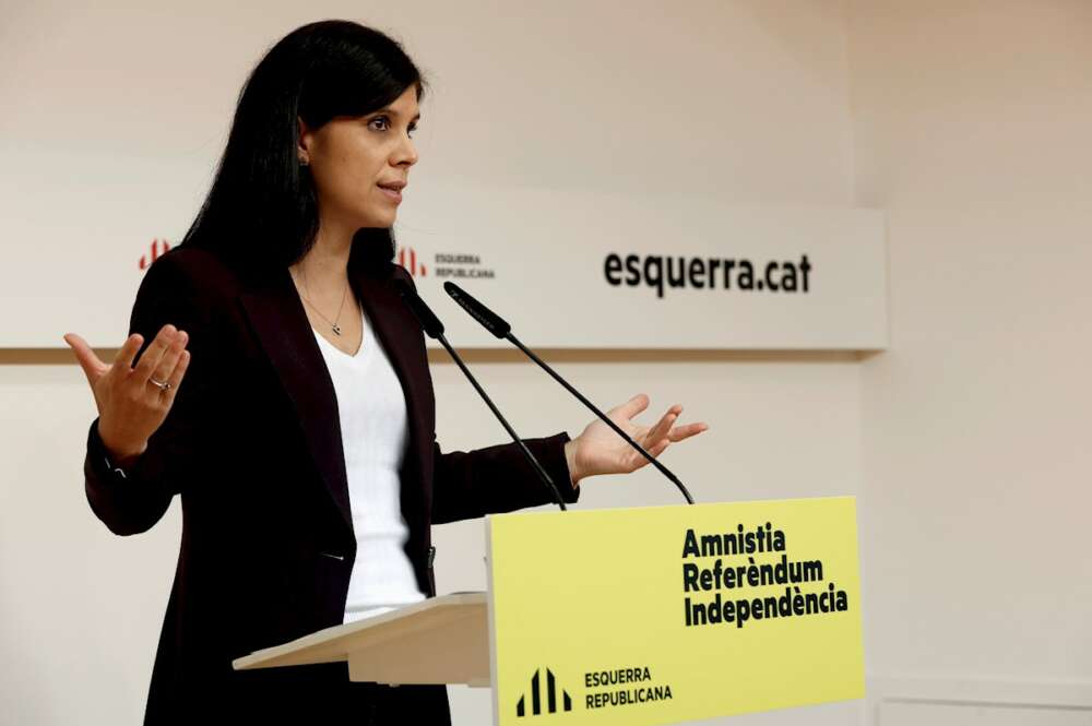 La portavoz de ERC, Marta Vilalta, en una rueda de prensa. EFE/Toni Albir