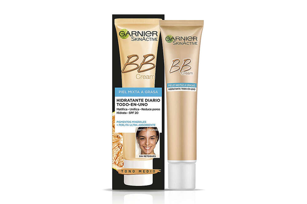 La crema Garnier SkinActive, BB Cream Matificante Crema Correctora y Anti Imperfecciones en oferta en Amazon