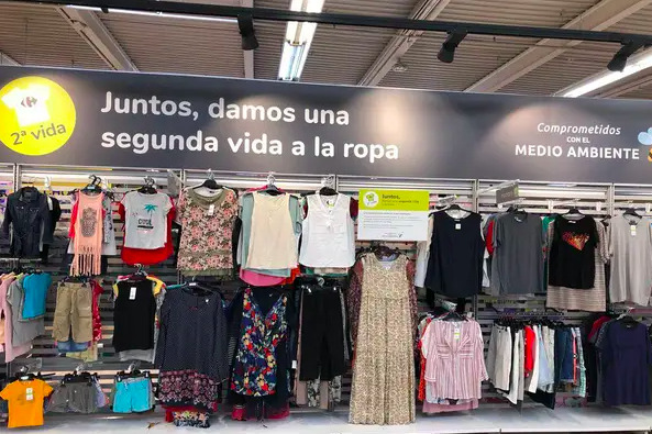 Carrefour apuesta por la ropa de segunda mano