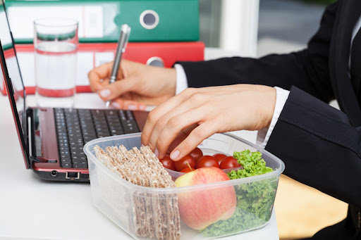 Aldi termina con uno de los problemas de llevar la comida al trabajo