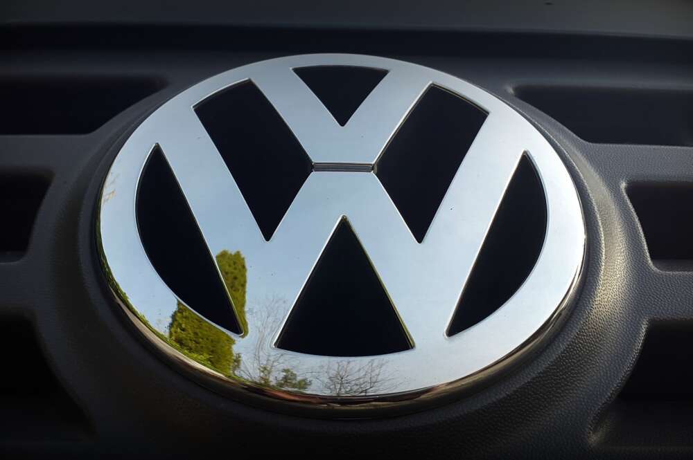 estudiante universitario Monica empujoncito Volkswagen volverá a cerrar su planta de Navarra por falta de microchips -  Economía Digital