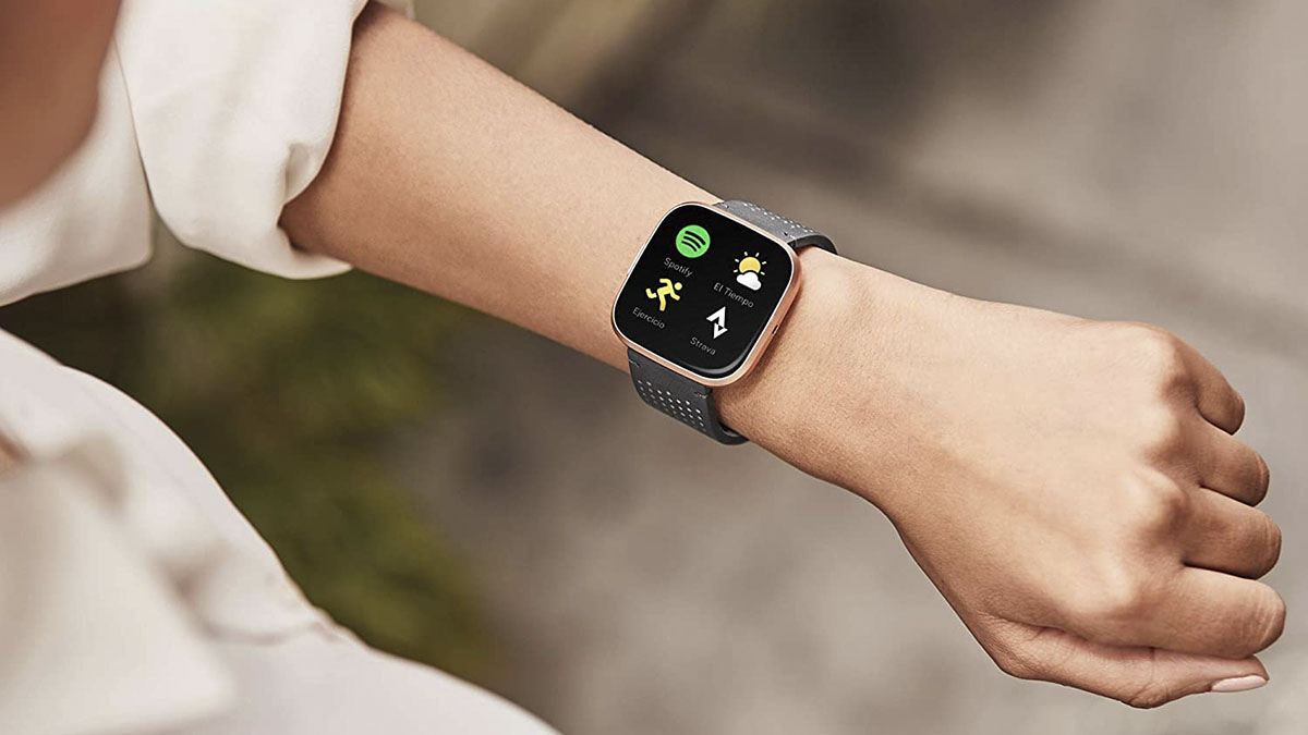 Smartwatch Fitbit Versa 2 en oferta en Amazon