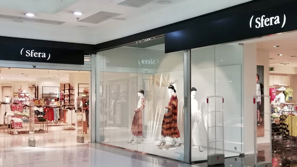 Exterior de una tienda de Sfera