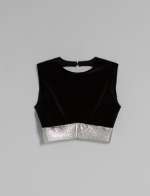 El top de Bershka por 22,99 euros