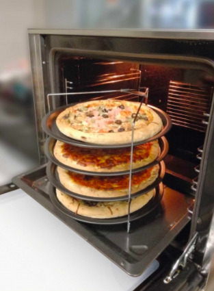 La bandeja para 4 pizzas que venden en Carrefour