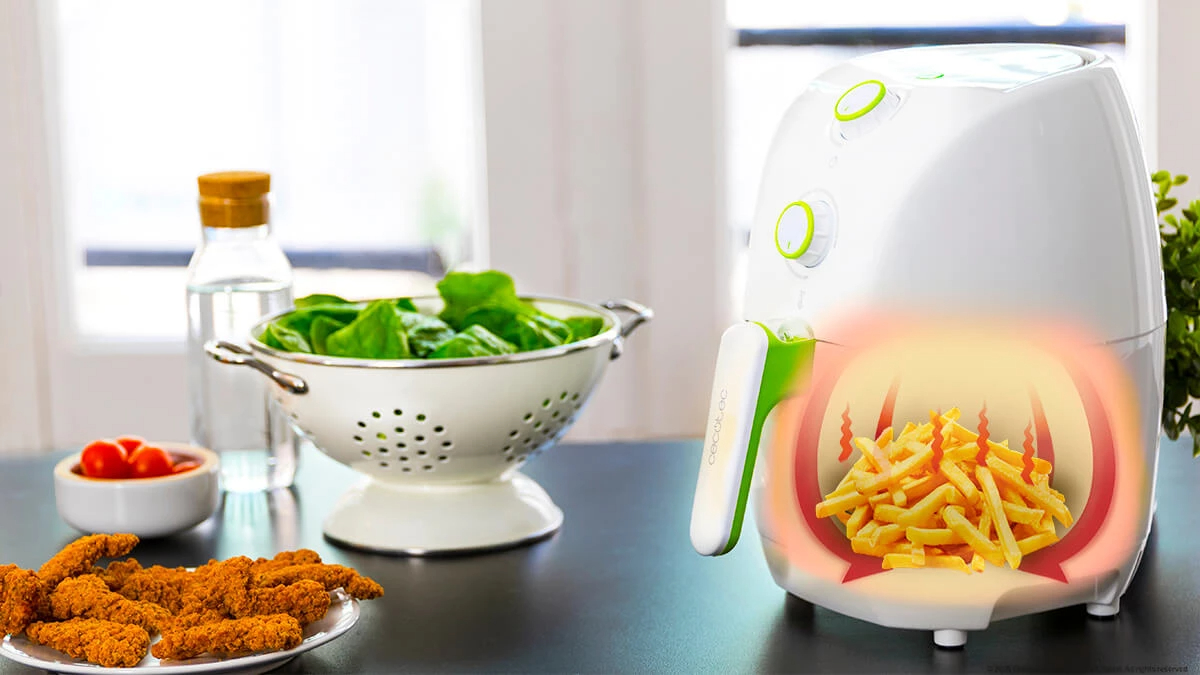 La Cecotec Cecofry Compact Rapid Sun de 900 W. que triunfa en Amazon