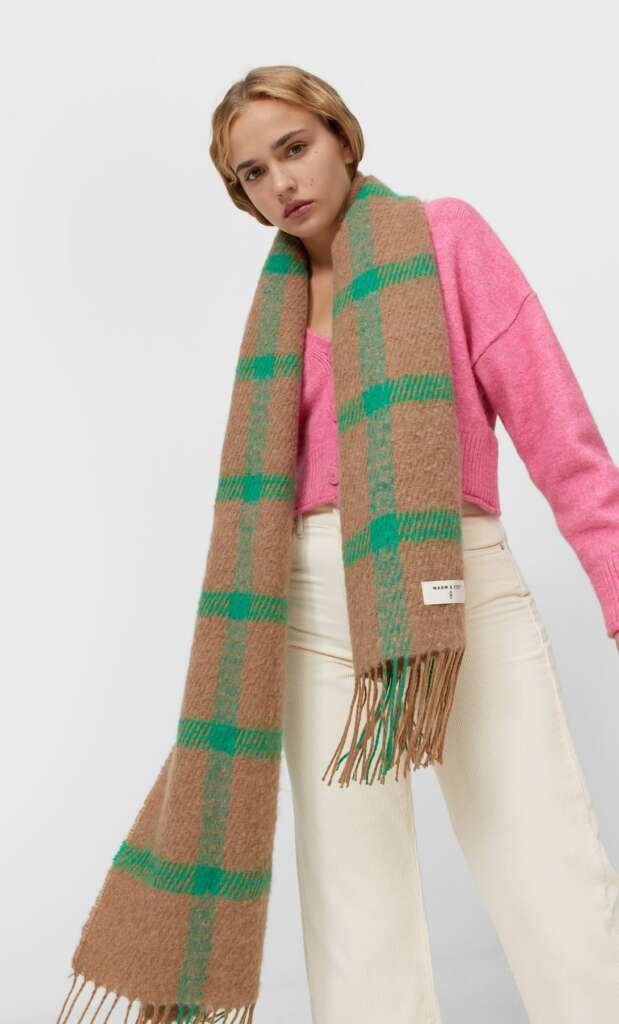tiene las bufandas más estilosas y coloridas el regalo perfecto menos de 10 euros - Economía