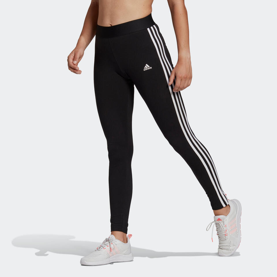 recepción patata Negligencia médica Los leggins estrella de Decathlon son de Adidas y se venden como churros -  Economía Digital