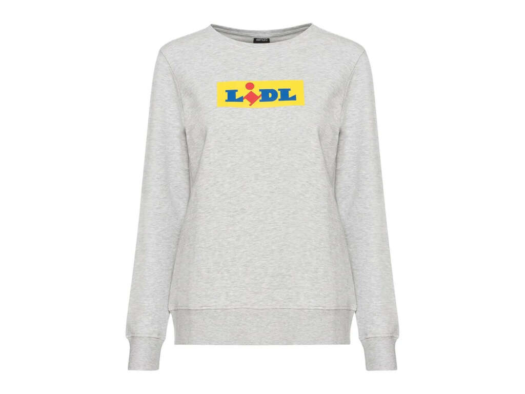 Lidl saca al mercado una nueva prenda de ropa que hará sombra a sus famosas  zapatillas