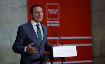 El portavoz del Grupo Parlamentario del PSOE, Juan Lobato. EFE/ Juanjo Martín