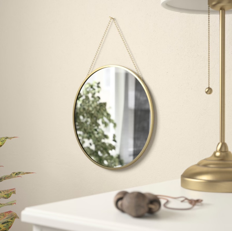 El espejo redondo de pared para tu dormitorio o baño de Ikea