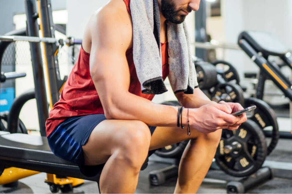 ¿Vas al gimnasio y tienes un iPhone? Estas apps son imprescindibles en tu móvil