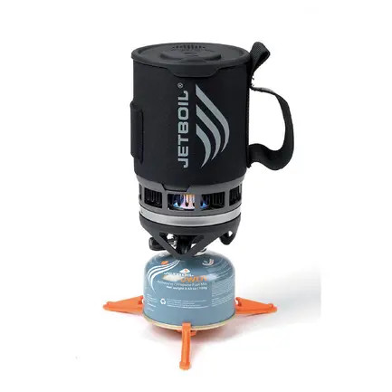 Haz tus salidas al campo distintas con este hornillo para camping de Decathlon