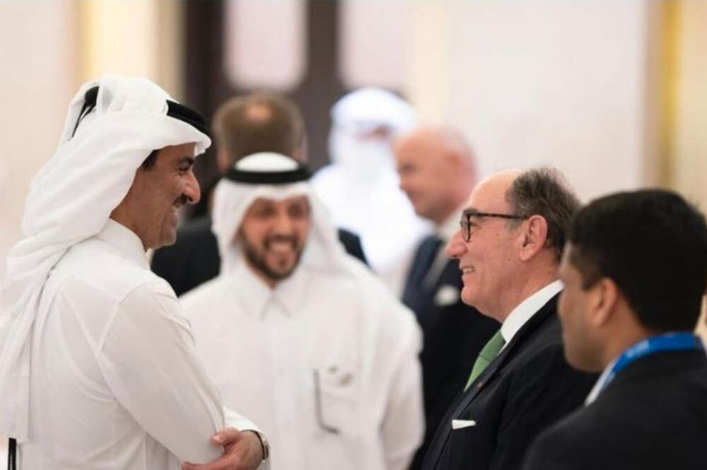 gnacio Sánchez Galán con el emir de Catar, Tamim bin Hamad Al Thani.