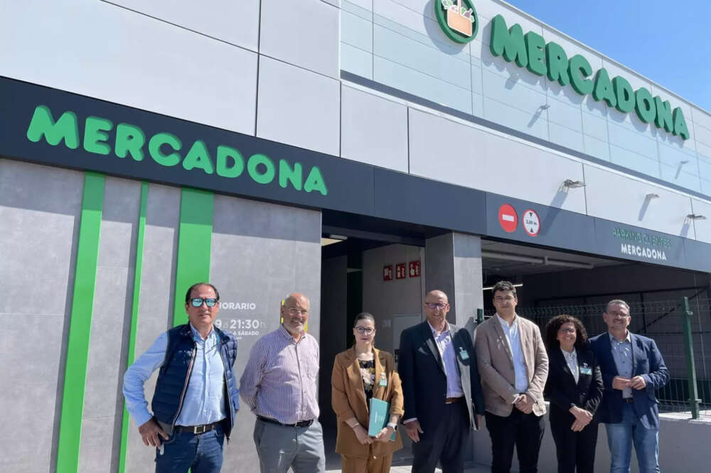 Mercadona reabre sus puertas en La Solana tras su reconversión - Foto: MERCADONA